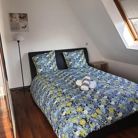 Chez Vanes Apartment *